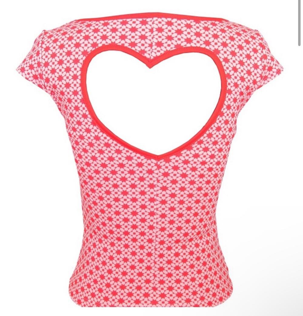 NWT Yoyo5 Japanese 70’s Style Heart Cut-Out Top- Sz L